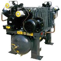 購(gòu)買液壓堆高車的要領(lǐng)有什么